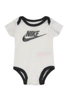 C1-Bodysuit+Hat+Bootie Bodysuits Short-sleeved White Nike