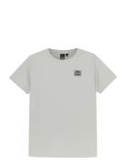 T-Shirt Badge And Backprint Tops T-Kortærmet Skjorte Grey Indian Blue ...