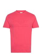 Reg Tonal Shield Ss T-Shirt Tops T-Kortærmet Skjorte Red GANT