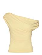 Micro Top Tops T-shirts & Tops Sleeveless Yellow Gina Tricot