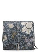 Hanging Cosmetic Bag Flower Linen Toilettaske Navy Ceannis