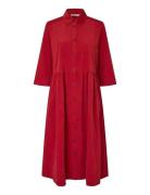 Manynisla Knælang Kjole Red Masai