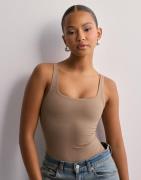 DORINA - Beige - Noa Bodysuit