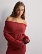 Nelly - Rød - Slouchy Rib Knit Sweater