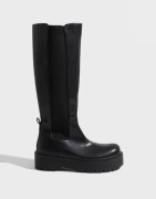 Nelly - Sort - Clean Under Knee Boot