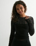 Nelly - Sort - Lace Blocking Top
