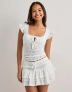 Nelly - Hvid - Broderie Anglais Mini Skirt