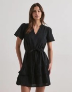 Vero Moda - Sort - Vmtrine Ss Short Lace Dress Wvn Noo