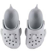 Crocs Sandaler - Classic IAM Shark Clog T - Atmosphere